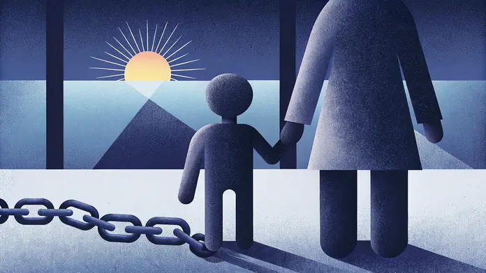 Enfant enchaîné tenant la main d'un adulte devant un soleil levant - transmission intergénérationnelle des schémas répétitifs et conditionnements familiaux