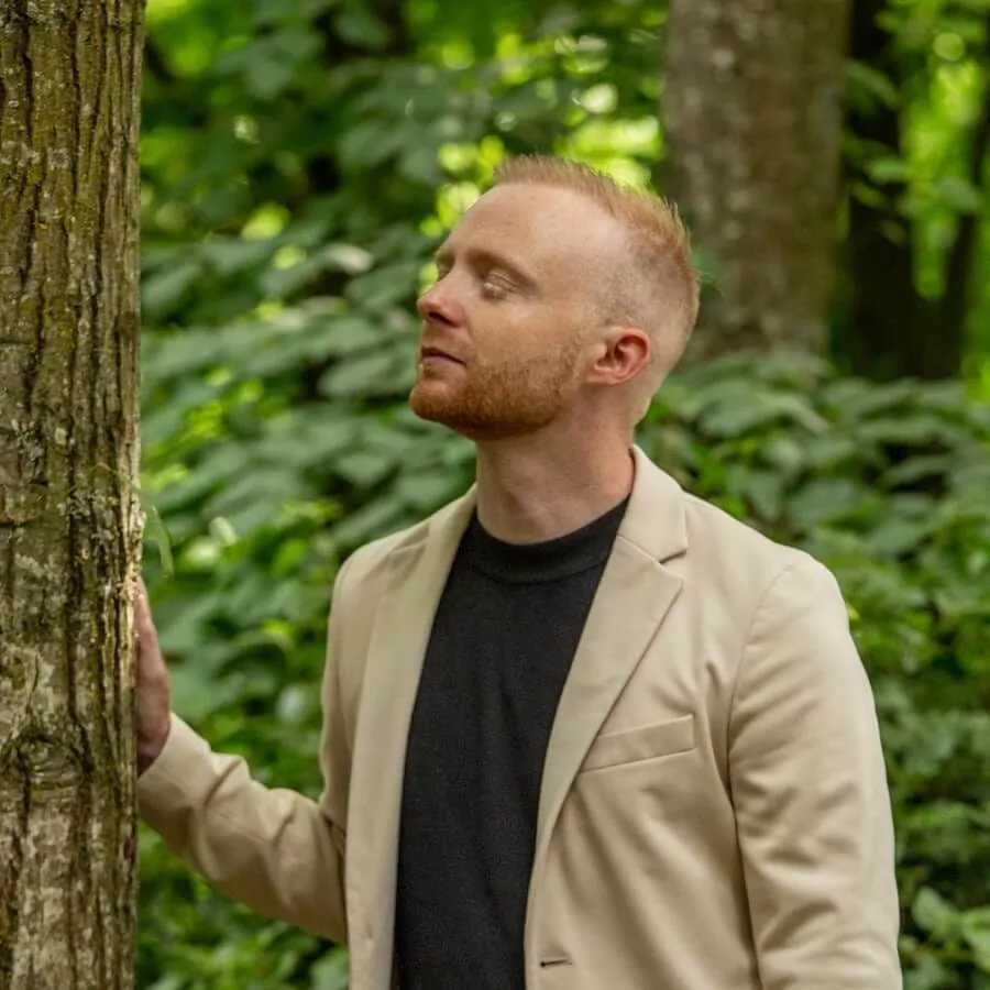 Jean-Luc Ratiskol en connexion avec la nature